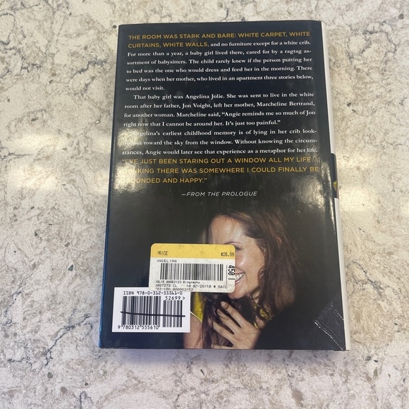 Hardback - Angelina - an unauthorized biography - Picture 4 of 7